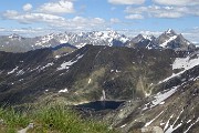 48 Vista panoramica dal Corno Stella verso le Alpi Orobie col Lago del Publino